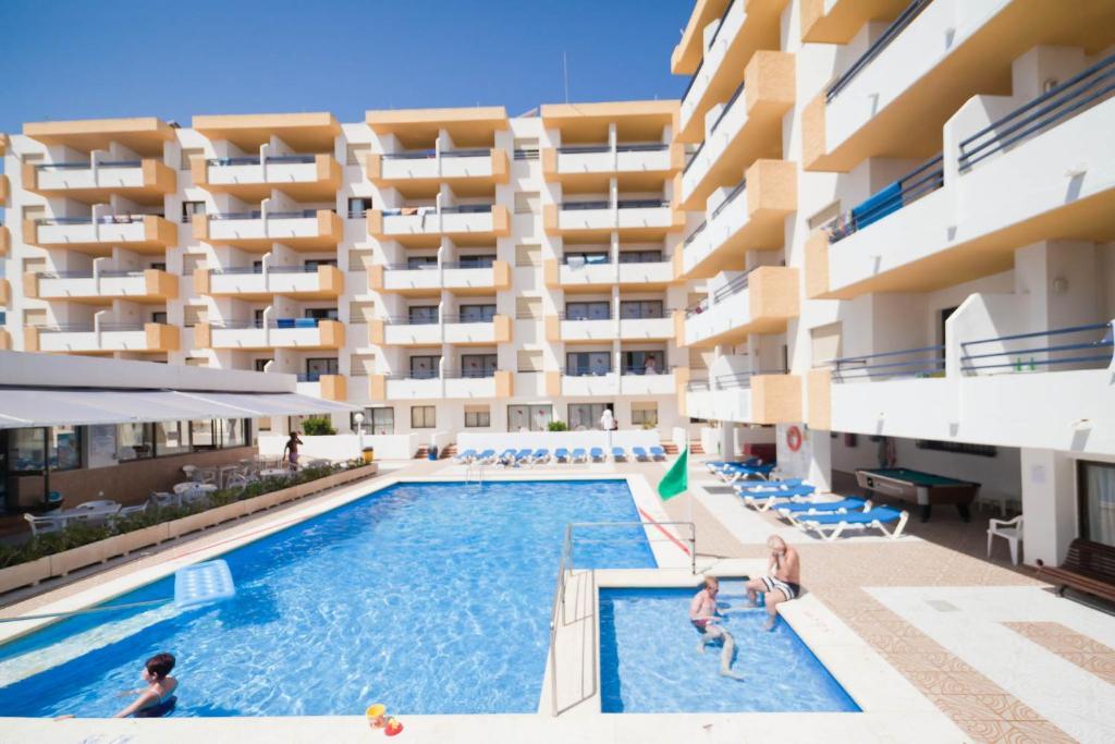 Apartamentos Mira Mola Figueretas 外观 照片