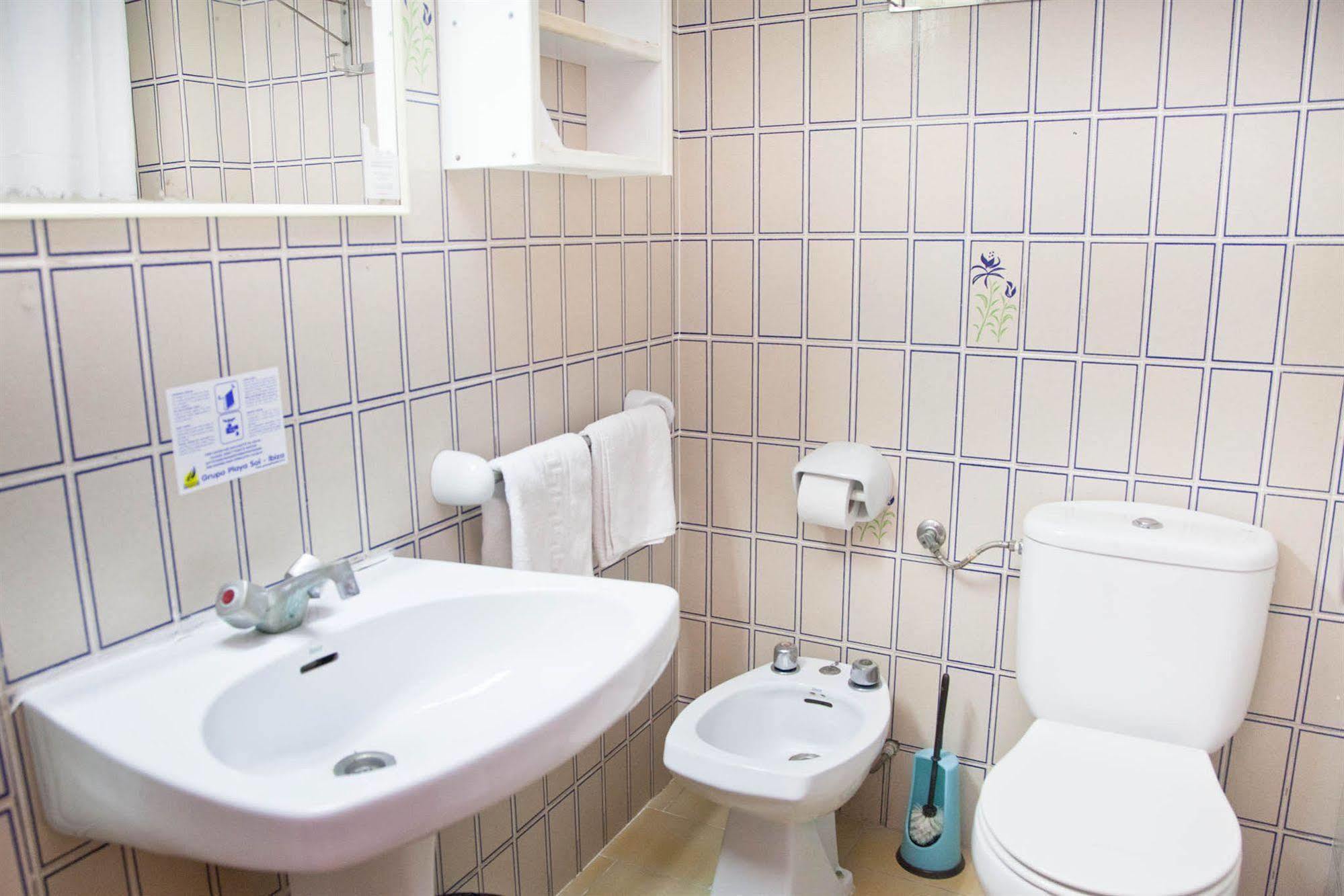 Apartamentos Mira Mola Figueretas 外观 照片